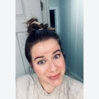 Vanessa Plante's Instagram, Twitter & Facebook