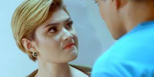 Madrasta" This Is War (TV Episode 2019)