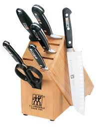 how can a chef knife set help you in