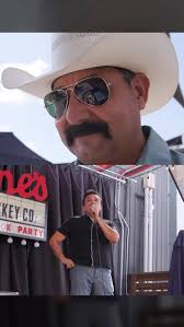 My Mom's Mexican Red Chile Sauce Recipe 🌶️