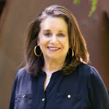 Villanova Agents, 117 Compass Real Estate Agents