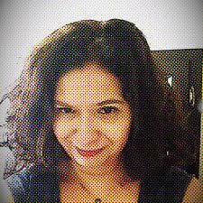 Yvette Valle's Instagram, Twitter & Facebook