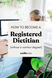 In the united states, a dietitian makes between $38,000 and $70,000 per year. How To Become A Registered Dietitian Without A Nutrition Bachelor S Degree Emilie Eats