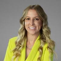 Anastasia Hansen's Instagram, Twitter & Facebook