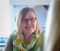 Self-promotion for school librarians: Do we need to write about it?