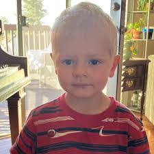 Jennifer Crossman's Instagram, Twitter & Facebook