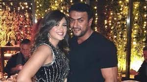 نشرت الفنانة ياسمين عبد العزيز عدد من الصور مع زوجها الفنان أحمد العوضي في عيد ميلاده وعلقت عليها بقولها «happy birthday my love . ØªØ¹Ø±Ù Ø¹Ù„ÙŠÙ‡Ø§ Ù‡Ù„ Ø§Ù†ÙØµÙ„Øª ÙŠØ§Ø³Ù…ÙŠÙ† Ø¹Ø¨Ø¯ Ø§Ù„Ø¹Ø²ÙŠØ² Ø¹Ù† Ø£Ø­Ù…Ø¯ Ø§Ù„Ø¹ÙˆØ¶ÙŠ ØµØ­ÙŠÙØ© Ø§Ù„Ø§ØªØ­Ø§Ø¯