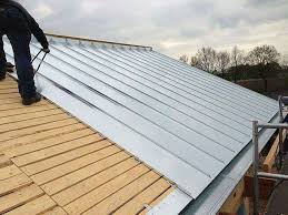 Pin By Bonnefoy On Astuces Steel Frame House Zinc Roof Metal Roof