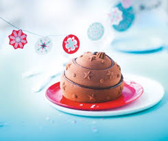 Pin By Homa Jafarian On Buches Et Desserts De Noel Desserts Food Cake
