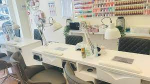 Organic nails and spa: BusinessHAB.com