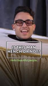 Would you call Simone hench? 🤔 #standup #comedy #standupcomedy #dadjokes