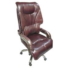 This high back design provides lumbar support, wide armrest, footrest, and 24 inches seat wide for comfort and convenience. Brown Leather Executive Office Chair At Rs 8000 Piece à¤šà¤®à¤¡ à¤• à¤'à¤« à¤¸ à¤• à¤• à¤° à¤¸ à¤² à¤¦à¤° à¤'à¤« à¤¸ à¤š à¤¯à¤° Jeet Enterprises Delhi Id 22853995055