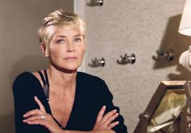 As of june 2020, sharon stone has an estimated net worth of more than $70 million. Sharon Stone Blames People Who Won T Wear Masks For Her Sister S Covid 19 Diagnosis Pittsburgh Post Gazette