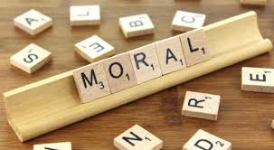 Definisi/arti kata 'moral' di kamus besar bahasa indonesia (kbbi) adalah n 1 (ajaran tentang) baik buruk yang diterima umum mengenai perbuatan selain itu, untuk pencarian banyak kata sekaligus, sistem hanya akan mencari kata yang terdiri dari 4 huruf atau lebih. 15 Pengertian Moral Menurut Para Ahli Secara Umum Dan Etomologi