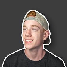 Sony a6400 and (sometimes) Nikon d5200! I have nicer lenses for the latter,  so it still gets a lot of usage despite it being older