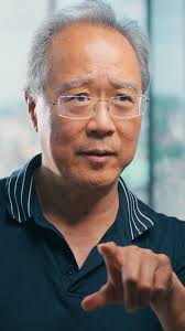 Wir schauen auf ein erfolgreiches und bewegtes Jahr 2025 zurück: Bei allem,  was uns zur Zeit umgibt, geben uns die musikalischen Erlebnisse und  besonderen Momente der Begegnung mit euch Kraft und ...