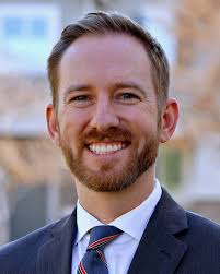 Chapin Smith's Instagram, Twitter & Facebook