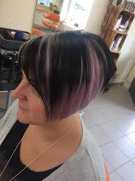 Kurze frisur mit lockigem pony und kurzem nacken, die an turniertänzer erinnert die farbe ist ein metallisches blond. Strandhaar Bob Mit Undercut Und Rasiertem Nacken Ein Facebook