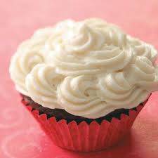Easy Vanilla Buttercream Frosting Like Really Easy Just Used It For Cupcakes And It Is Insanely Delish Desserts Easy Buttercream Frosting Frosting Recipes