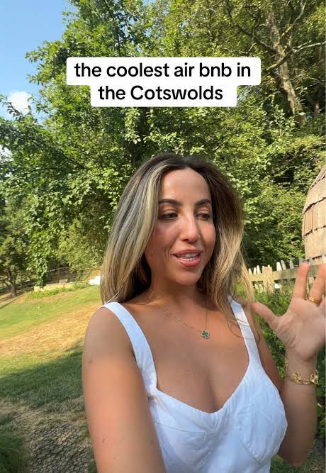 Coolest Airbnb in the Cotswolds: Unique Cotswolds Life Stay