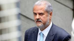 Averea oficiala a familiei nastase: DorinÈ›a Lui Adrian NÄƒstase Va Rog SÄƒ VotaÈ›i È™i In Contul Meu Copiii SÄƒi Au È™i FÄƒcut O Evenimentul Zilei