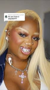 Paige Cole's Instagram, Twitter & Facebook