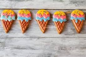 Just like with traditional food colorings, it's best to add the color in small amounts gradually until you achieve the color you want. Homemade Vegan Food Colouring Dima Al Sharif