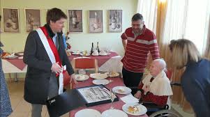 Per pianificare le tue prossime vacanze o il tuo viaggio di lavoro edreams ti mette a disposizione il modo piu facile e. Un Compleanno Importante Alla Rsa Santa Marta Case Di Riposo Per Anziani E Rsa Milano Verona Torino Korian