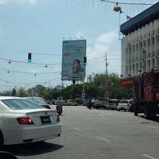 Kami juga sedang mengenal pasti beberapa lokasi sesuai bagi pembukaan dua lagi cawangan, katanya. Jalan Sultan Ismail Road In Kuala Terengganu