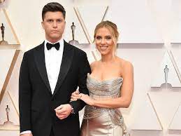 The 2019 oscars also aired without an emcee after kevin hart stepped down from the gig following criticism of. The Best Dressed Celebrity Couples At The 2020 Oscars