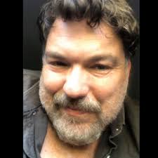 Recommendations for a beginner-friendly 3D printer for a child?