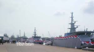 Ketika hmas sidney mulai mendekat, kormoran akhirnya tak memiliki pilihan lainnya selain melakukan perlawanan.bendera belanda diturunkan dan langsung. Kapal Selam Tni Al Indonesia Buat Ciut Nyali Militer Australia Kapalnya Hilang Tak Terlacak Tribun Batam
