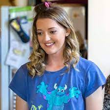 She is the future of australian women cricket. New Hairstyle For England S Wicket Keeper Sarah Taylor Http Ift Tt 1zz3e4d 10 Most Beautiful Women Athletic Women England Cricket Team