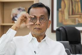 PCC chair Arsenio Balisacan is Marcos' pick for next Socioeconomic Planning  chief