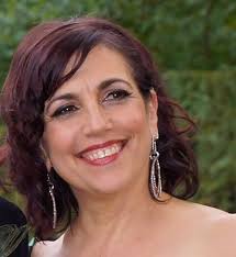 Amazon.com: Get Past Your Sh*t: Nineteen Stories Of Imperfect People Who  Prove You Can eBook : McCausey, Kelly, Brown, Melissa, Chandler, Lynette,  Hamilton, Pam, Sparkins, Therese, Murphy, Maruxa, Rodriguez, Nadine,  Robinson, Karen,