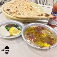 Ak00l اكول On Twitter فوال الافراح حي لمربع شارع الامير عبدالله بن جلوي من اوئل محلات الفول في الرياض الي الى الان مستمره بس نصيحه خذ الفول الجره مو القلابه Https T Co Eesojkmk2u