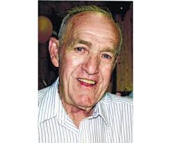 Robert Holland Obituary (2015)