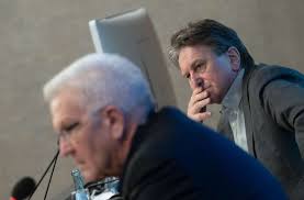 Link zur diskussion zu favoriten hinzufügen. Coronavirus In Baden Wurttemberg Landesregierung Will Bei Notbremse Hart Durchgreifen Baden Wurttemberg Stuttgarter Zeitung