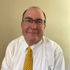 Lisa Chaparro's Instagram, Twitter & Facebook