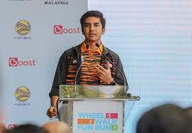 Youth and sports minister datuk seri reezal merican naina merican previously mentioned that the implementation of phase five and phase six of participation, entry and exit approval for foreigners to participate any sporting event in malaysia would require confirmation or support from the ministry, in. Youth And Sports Ministry Hopes Chong Wei Continues To Help Badminton In Malaysia Thrive Nestia