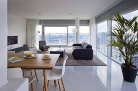 Revetement Sol En Resine Epoxy 35 Idees En Photos Monochrome Living Room Trendy Living Rooms Living Room White