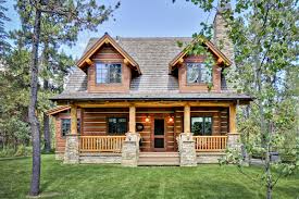 When working with a log cabin you want to keep prices low, but that's not always the easiest thing to do. Log Home Plans Architectural Designs