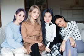 Wheein Pics On Twitter Mamamoo Moonbyul Kpop Girls