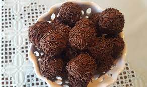 German Rum Balls Recipe Recipe Rum Balls Balls Recipe German Christmas Cookies