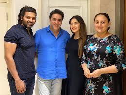 Kollywood Now On Twitter Soft Sputter Sayyeshaa Celebrates Her 23rd Birthday In Unobtrusive Way With Family Birthday Girl Herself Bakes The Cake For Her Arya Offl Donechannel1 Shhaheenahmeed Frostbysayyeshaa Cinespot.net gallery actress and actors south actress high quality new photos muthumani actress photos. twitter