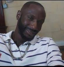 Brian Caruthers (@kingofheartznailz) • Instagram photos and videos