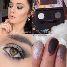 bu guzel paylasimi icin blogbygokceninsecimleri tesekkurler siyahin etkin uygulamasi ve goz alici sevilen paletimiz yuks makeup lipstick matte liquid lipstick