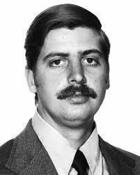 Gary Howe's Instagram, Twitter & Facebook