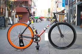 間もなく再入荷です 見逃さないよう 自転車 ステッカー 自転車のデザイン ピストバイク