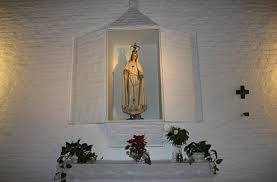 Hoy nos detenemos en la iglesia de nuestra señora de fátima (málaga). San Isidro Celebra A La Virgen De Fatima San Isidro
